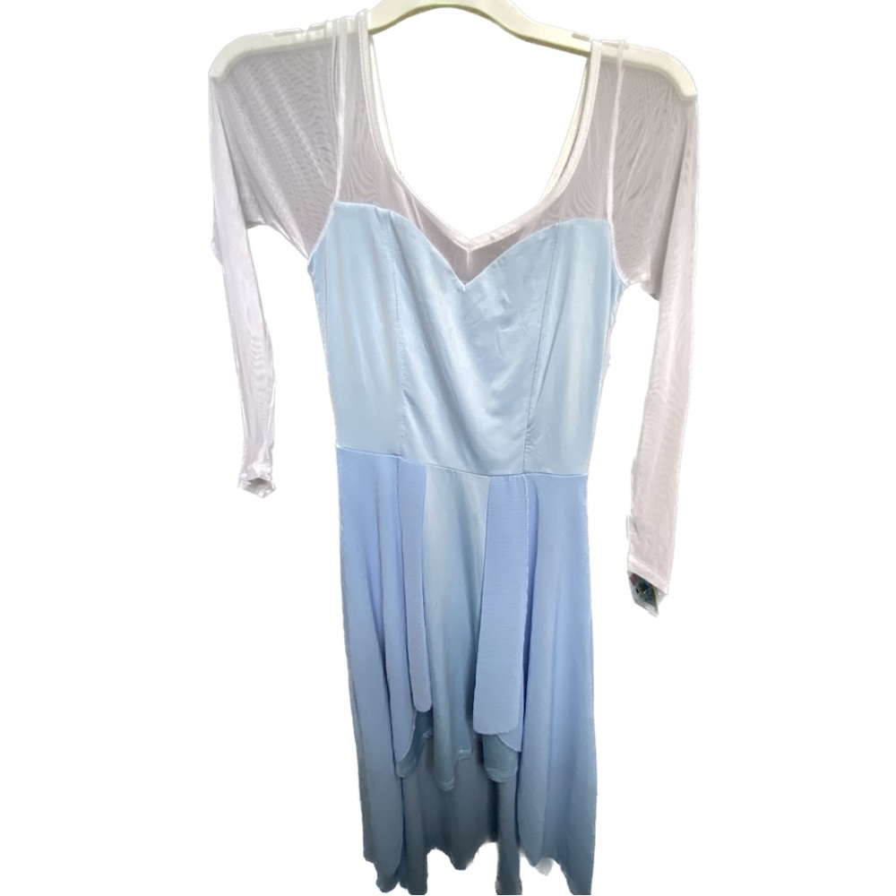 Hot Topic ~ Disney Frozen Fans! Women’s Small Elsa dress